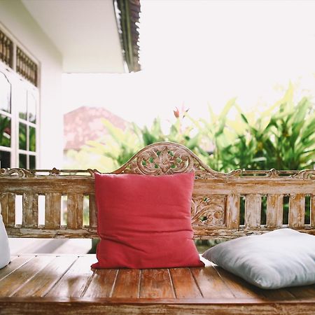 Hotel Swan House Canggu Exterior foto