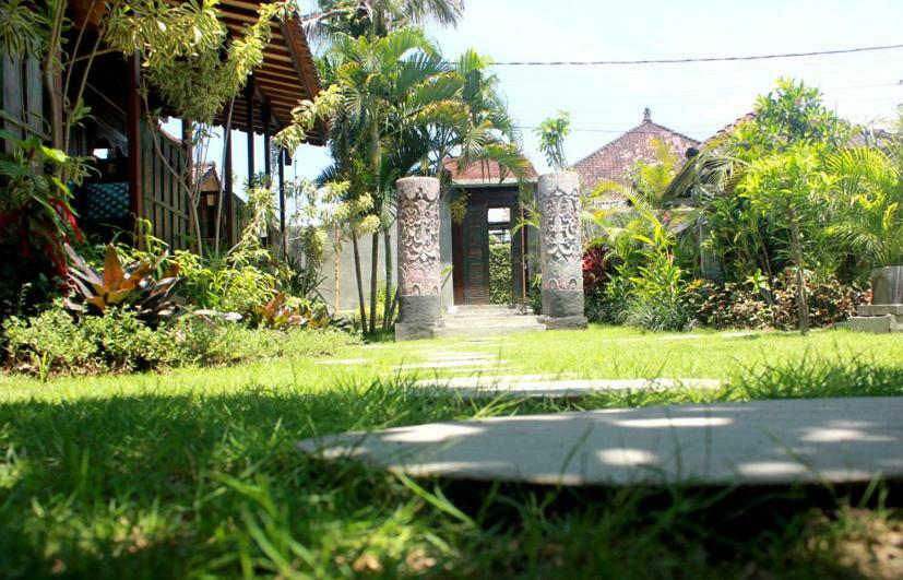 Hotel Swan House Canggu Exterior foto